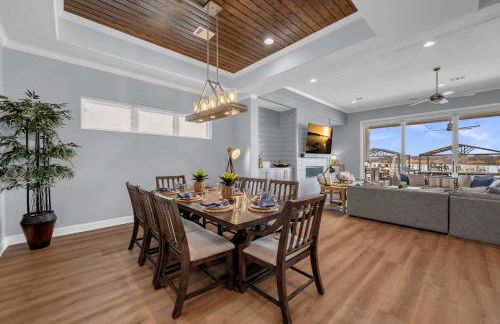 Luxury Waterfront Home with Swimming Pool Hot Tub and 2 Boat Slips - Foto 12