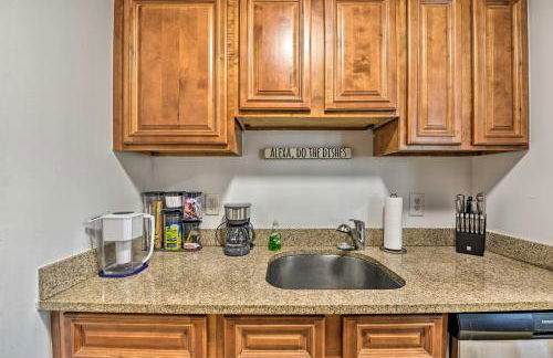 Central and Contemporary NJ Condo Steps to Shore! - Foto 10