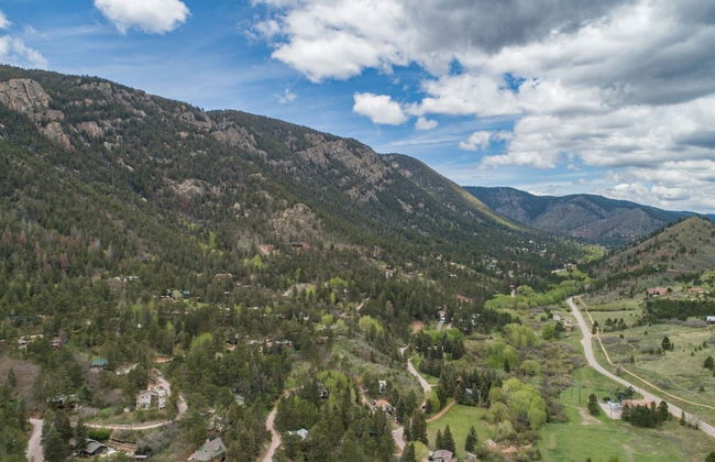 4BR Mountain Getaway Pikes Peak, Dog-friendly! - Foto 49