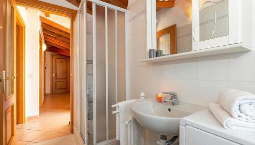 Garibaldi Lake view Apartments - Foto 3