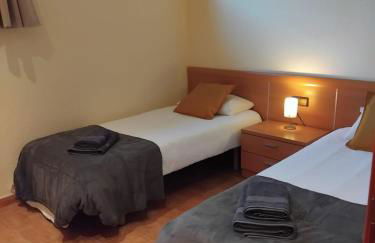 Magnolia l'Escala 1, casa con piscina y barbacoa a 300m de la playa - Foto 3