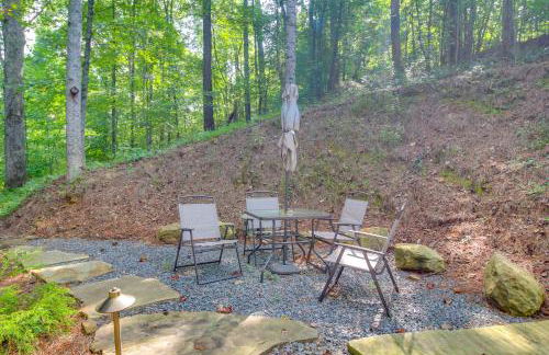 Deck and Grill Cozy Cottage in Talking Rock! - Foto 28