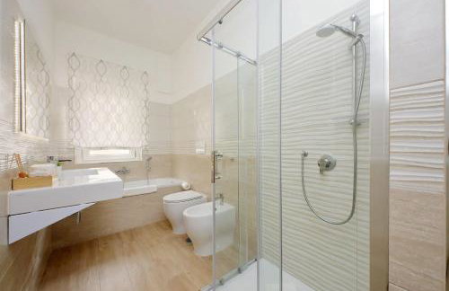 Modern Large Apartment in Rome - Photo 12