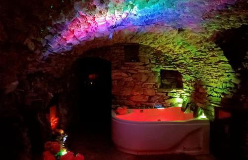 Chalet in Aosta near Pila Ski Lifts - Photo 37