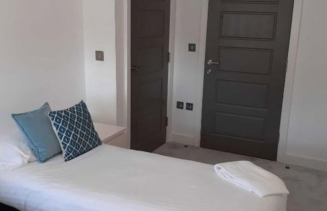 Lovely 2-bed Apartment in Brentwood - Foto 4