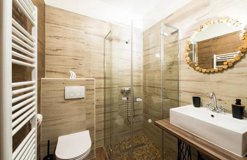 4 Seasons House - Photo 34