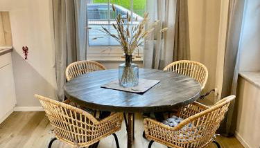 Nessmersiel, Renovierte Erdgeschosswohnung mit Garten, in Deichnähe, Wallbox, - Foto 4