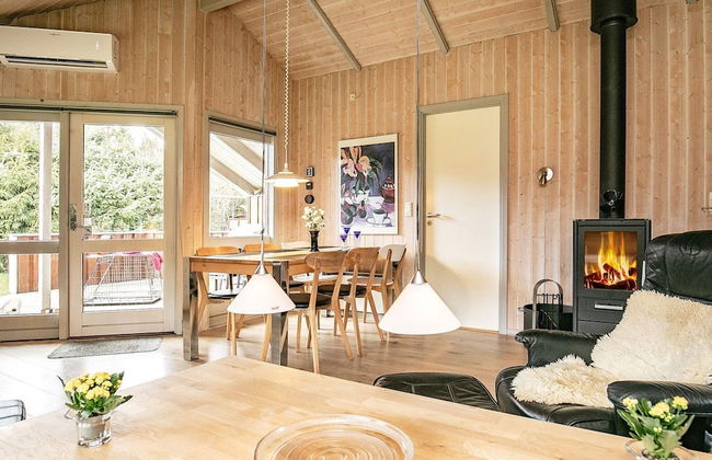 6 Person Holiday Home in Farso - Photo 8