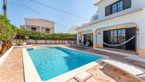 Stylish 3 BDR Retreat with Pool by LovelyStay - Photo 1