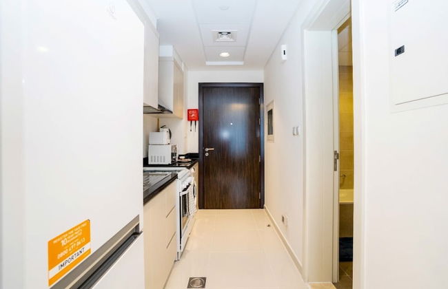 Tanin - Incredible City Vista From Balcony of Fancy Studio - Photo 5