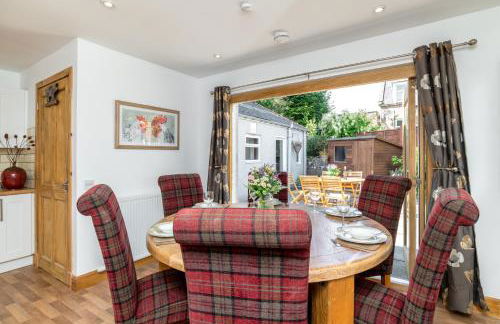 Dormie Cottage, lovely bright and spacious bungalow with wood fire - Foto 10