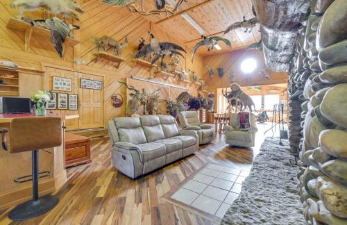 Salmon Vacation Rental with On-Site River Access! - Foto 12