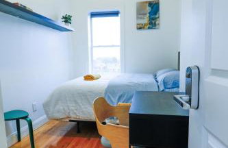 Modern & Spacious 4-Bedroom Apartment in Roxbury - Foto 18