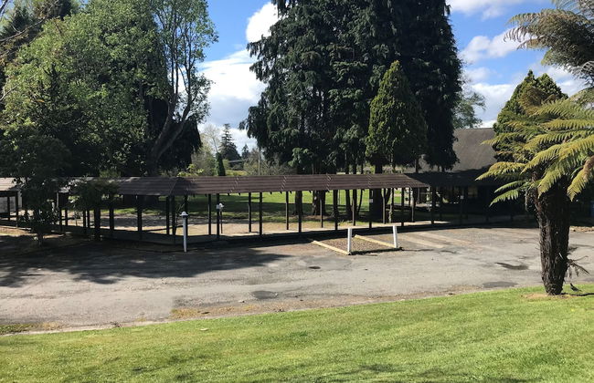 Rotorua Thermal Holiday Park - Photo 79