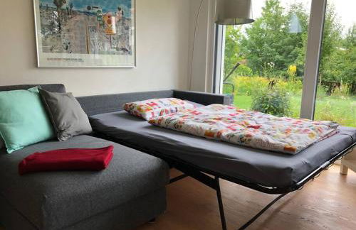 Helle Wohnung mit Bergblick & eigener Terrasse - Foto 8