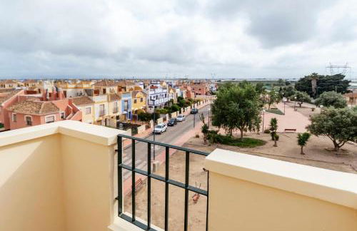 Ático con terraza-solárium y piscina 4-6 personas WIFI A/C - Foto 11