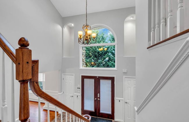 Cozy Private Home W Fireplace Outdoor Kitchen - Photo 24