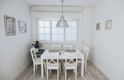 Chalet pareado a 5 minutos andando de la playa - Foto 12