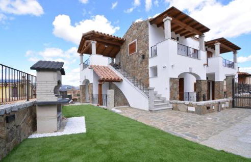 Beautiful Apartment In Olia Speciosa - Foto 1