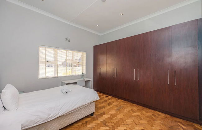 Contemporary 4 Bedroom Home - Photo 1