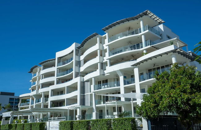 Waters Edge Apartment - Photo 63