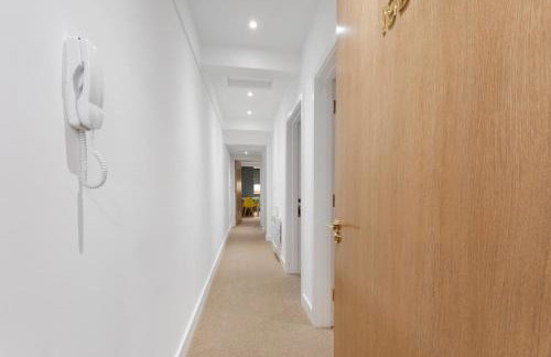 Luxury Huddersfield Apartments & Prime City Centre Location & Opposite Train Station - Foto 19