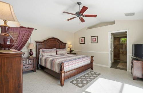 SUPERB LAKESIDE VILLA WITH PRIVATE POOL NAPLES - Foto 7