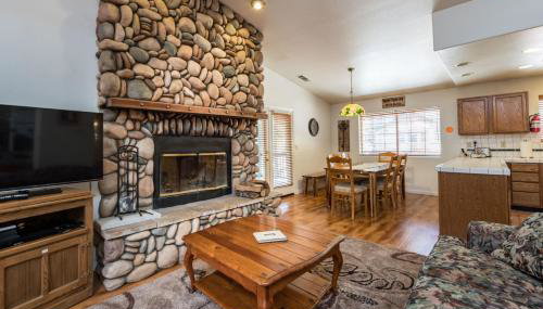 Inside Yosemite Upper Cascades - Foto 3