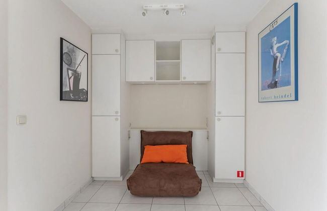 Apartment With Balcony and sea Views - Photo 8