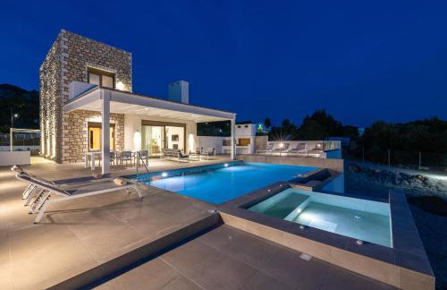 VILLA IRIS in PEFKOS, PINE VILLAS - Photo 23