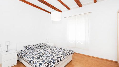 Vila Nira Radonić - Foto 1