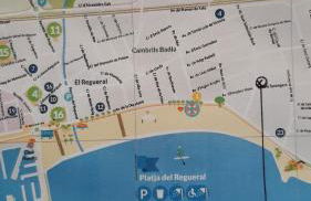 50 m de la plage! Proche du centre ville! Piscine! Vue sur mer et montagnes! Wifi! 2 vélos à disposition! - Photo 16