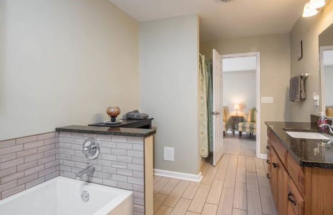 Asheville Cottage Retreat by Avantstay A+ Charm - Foto 18