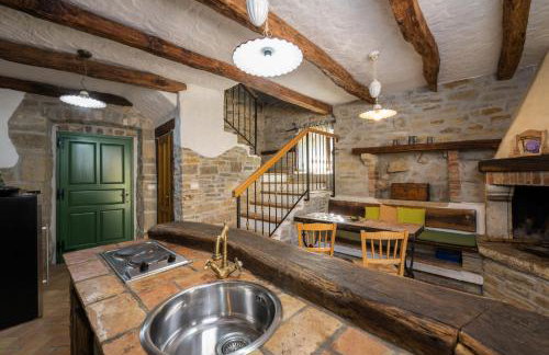 Villa Denis Village in Central Istria for 28 people pet friendly complex of 4 stone houses - Photo 32