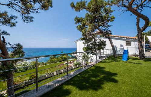 Icarus Luxury Beachfront Villa - Foto 86