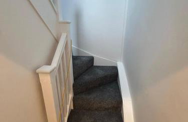 3 Double Bedroom Home-Sleeps 8 - Castle Donnington - Foto 15