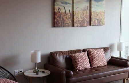 Onsite coffee bar just mins to Jack Thrice Stadium - Foto 2