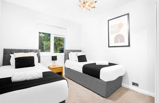 Large Family House With Garden Close to Birmingham - Foto 12