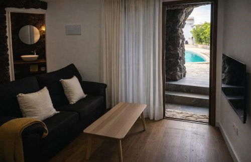 La Cueva de Villa Gardel - Foto 1