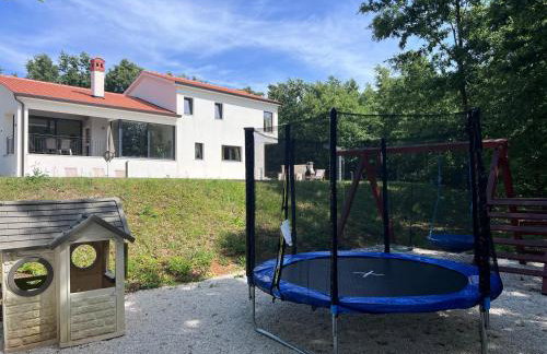 Vila Prisunca jacuzzi & swimming pool - Foto 5