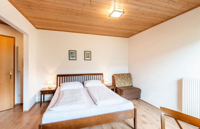 Quietly-located Apartment Near the Center of Radstadt - Photo 1