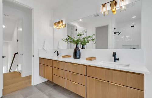 Sleeps 42 2 Pools & Game Room 11BR near Downtown - Foto 33