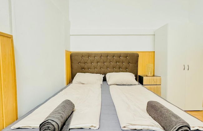 10BR Apt for Groups 8Min to Rathausplatz - Foto 57