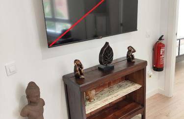 Moderno, luminoso y exterior en calle peatonal - Foto 15