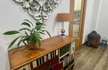 Apartamento céntrico con terraza EBI02919 - Foto 17