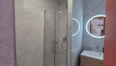 Charmant studio avec cour privée - Foto 3, Shower