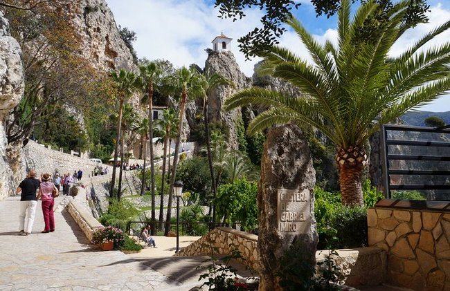 Desde Albir, Benidorm & Calpe : Excursión de un día a Guadalest & Algar Falls - Foto 3