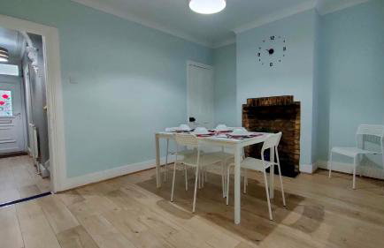 Comfortable Home Away From Home - Foto 30