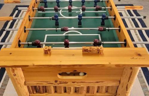 Charming Chalet Close to GNP, Downtown & Game Room! - Foto 23