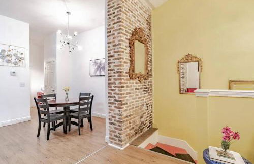 Historic District Apartment Quiet Street Central Location! - Foto 2